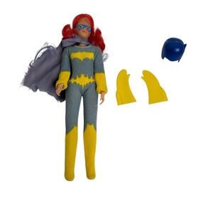 Vintage Mego Batgirl Retro Action Figure Doll